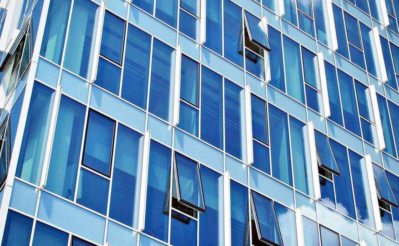 什么是幕墻玻璃？